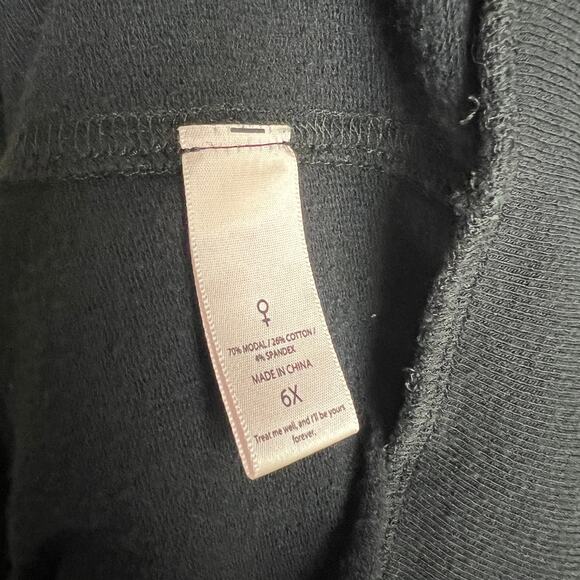 Selkie Black Caviar Logo Pillow Zip Up Hoodie Women's 6X Plus Size Sweatshirt - Picture 7 of 7